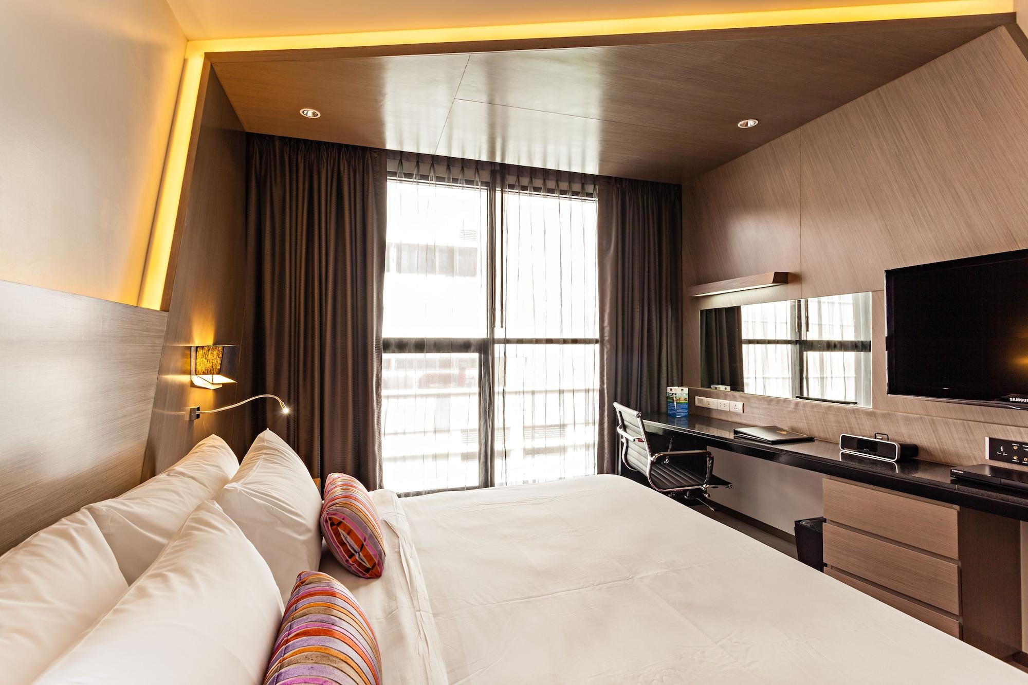 Hyatt Place Bangkok Sukhumvit 1 Экстерьер фото