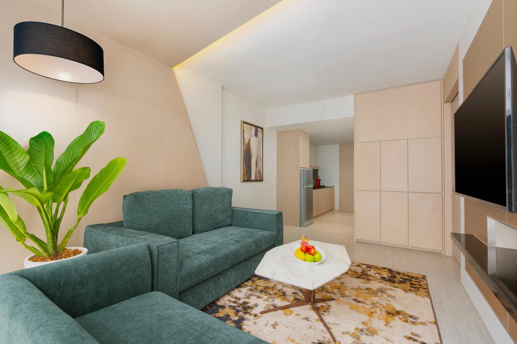 Hyatt Place Bangkok Sukhumvit 1 Экстерьер фото