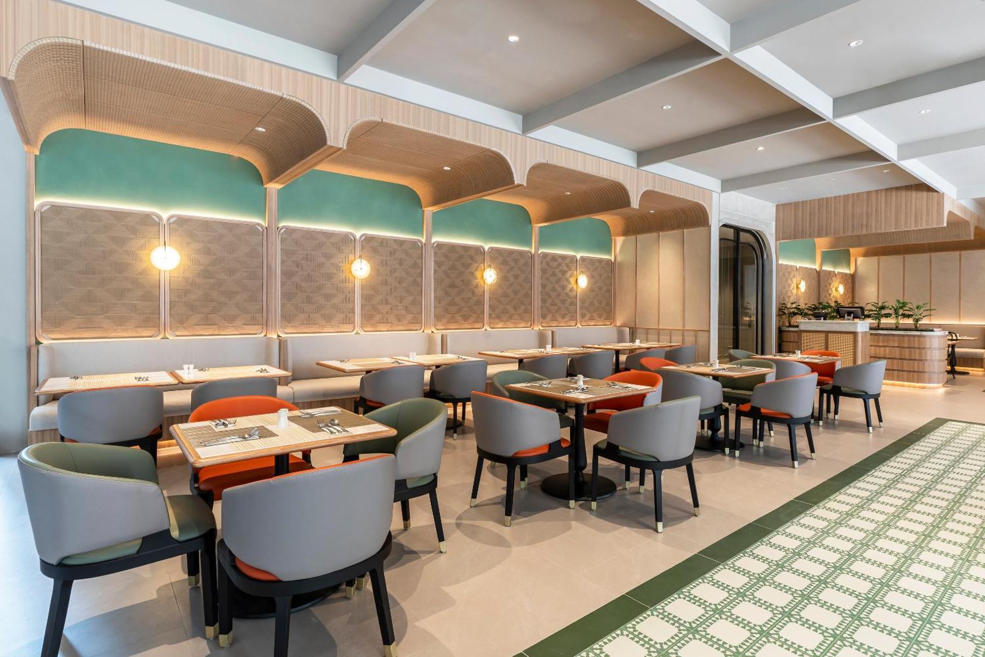 Hyatt Place Bangkok Sukhumvit 1 Экстерьер фото