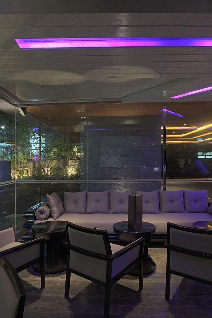 Hyatt Place Bangkok Sukhumvit 1 Экстерьер фото